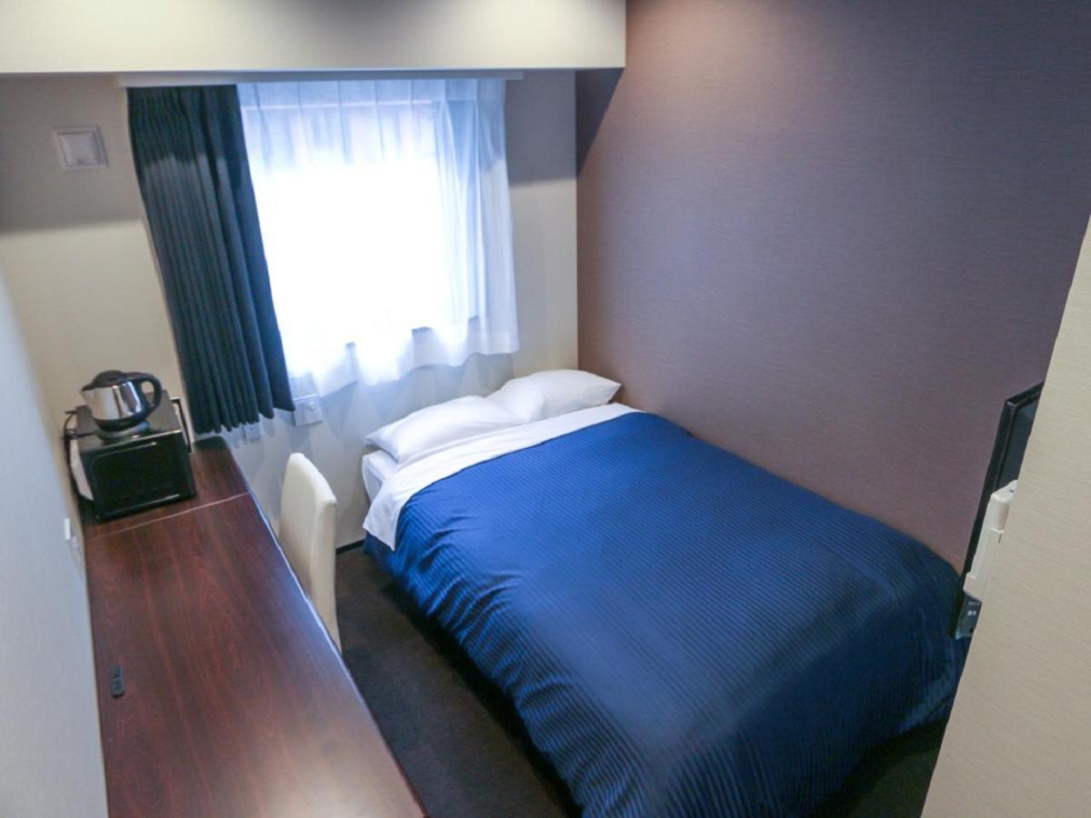 Hotel Livemax Yokohama Kannai Ekimae מראה חיצוני תמונה