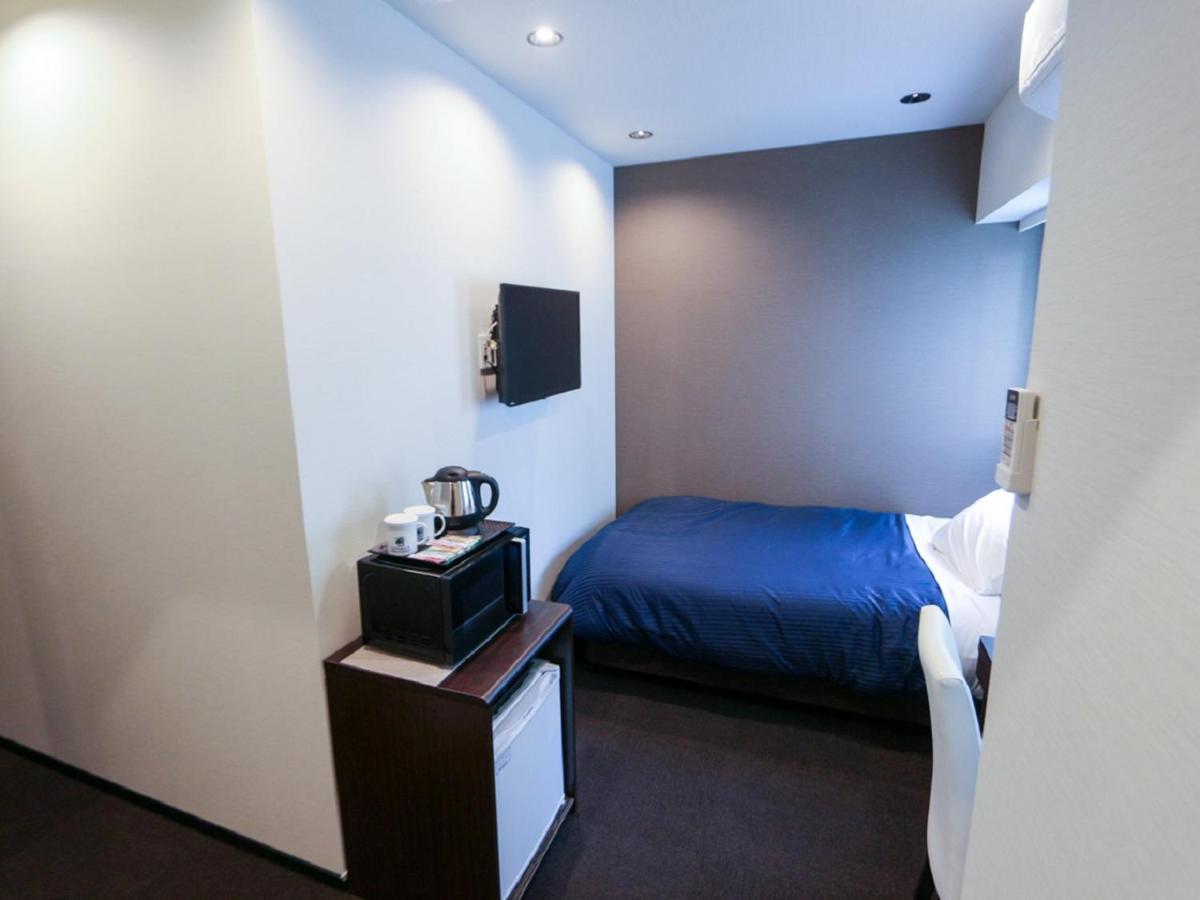 Hotel Livemax Yokohama Kannai Ekimae מראה חיצוני תמונה
